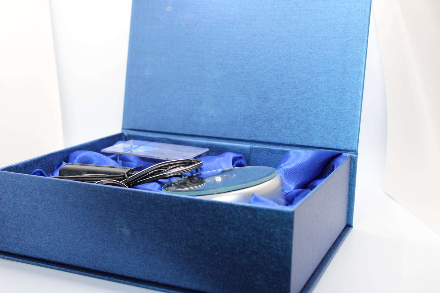 Maa Laxmi. K9 Glass with Multi color Rotating Led Base. Gift Set Box