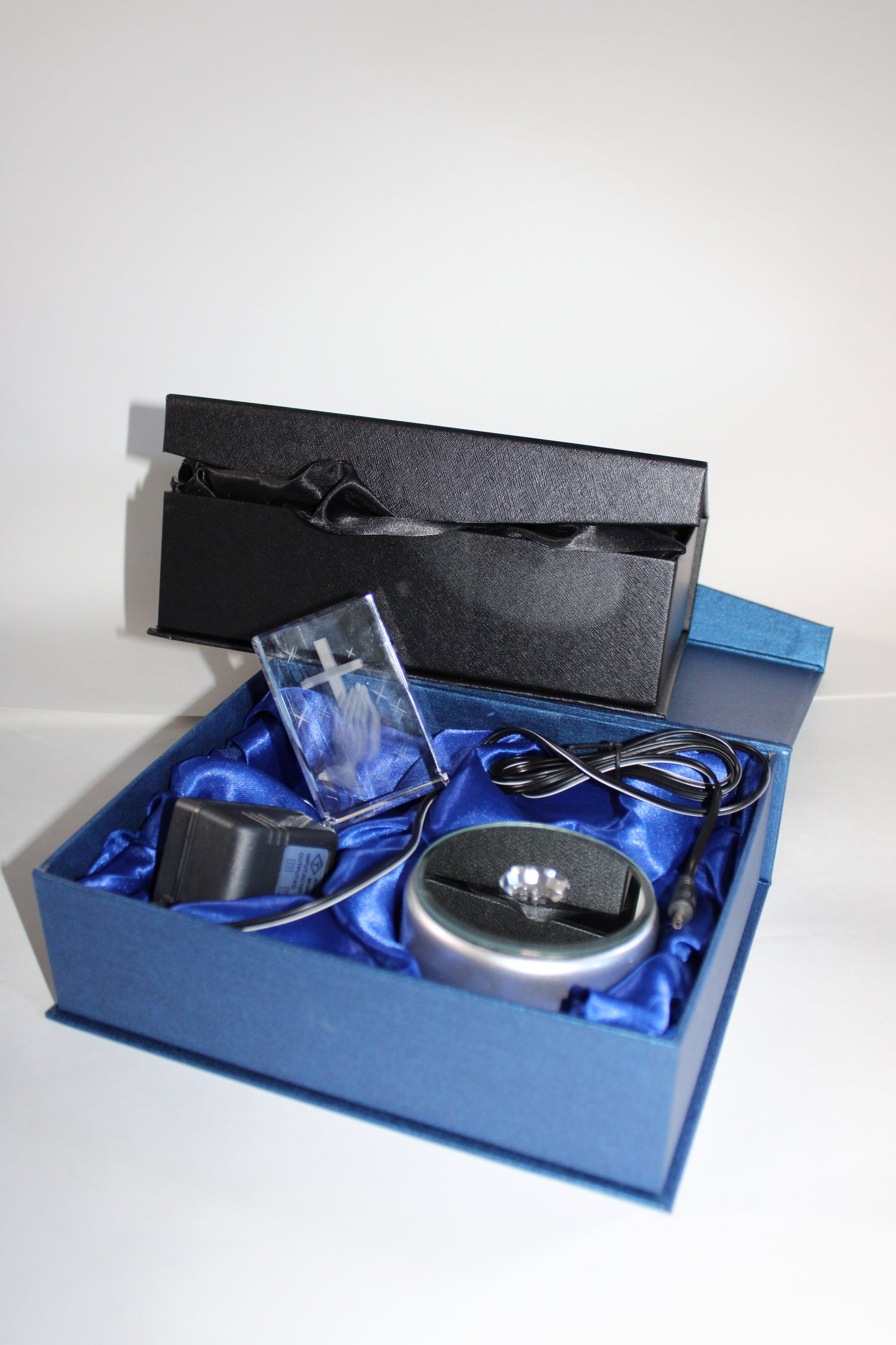 Praying Hands w Holy Cross. k9 Glass with Led Multi Color Rotating Base. Gift Set Box